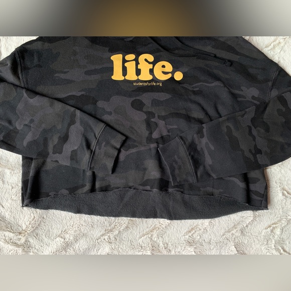 ProLife Camo Cropped Hoodie - Picture 4 of 6